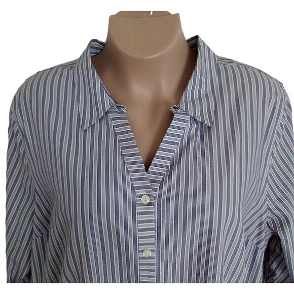 Catherines Women's Plus Size Non-Iron Striped Button-Up Shirt 3x - Picture 2 of 5